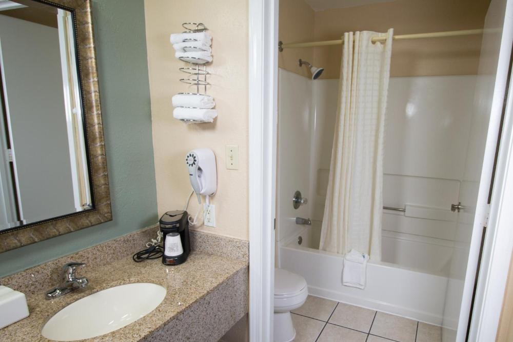 Key West Inn - Fairhope Image 15